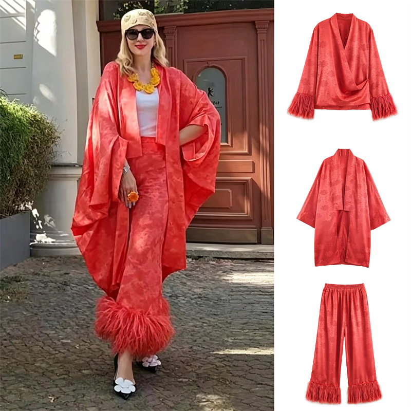 Kimono de Satén con Estampado  - Embroidery reseña y precio
